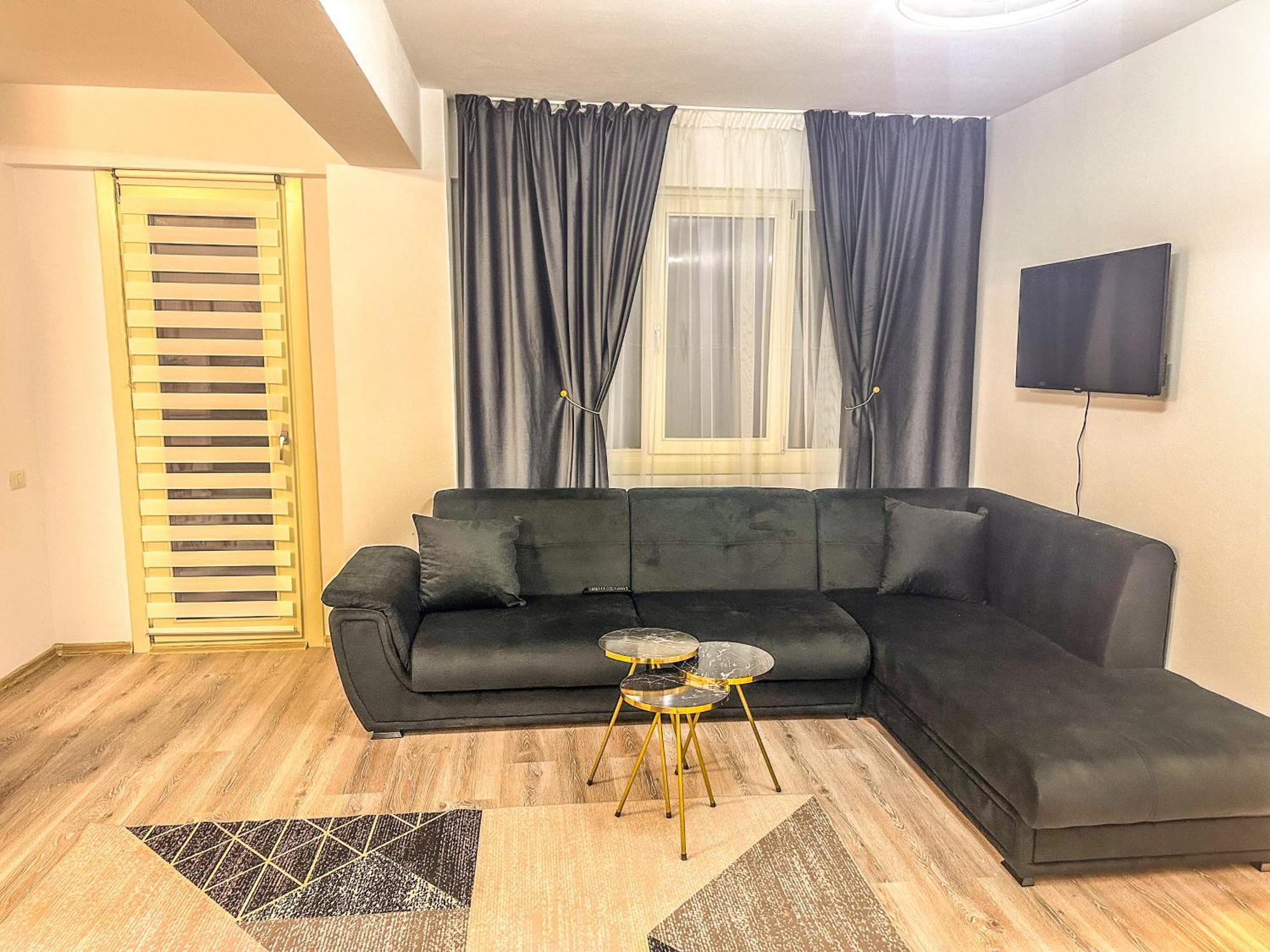 Luxury Bucovina Apartamento Gura Humorului Exterior foto