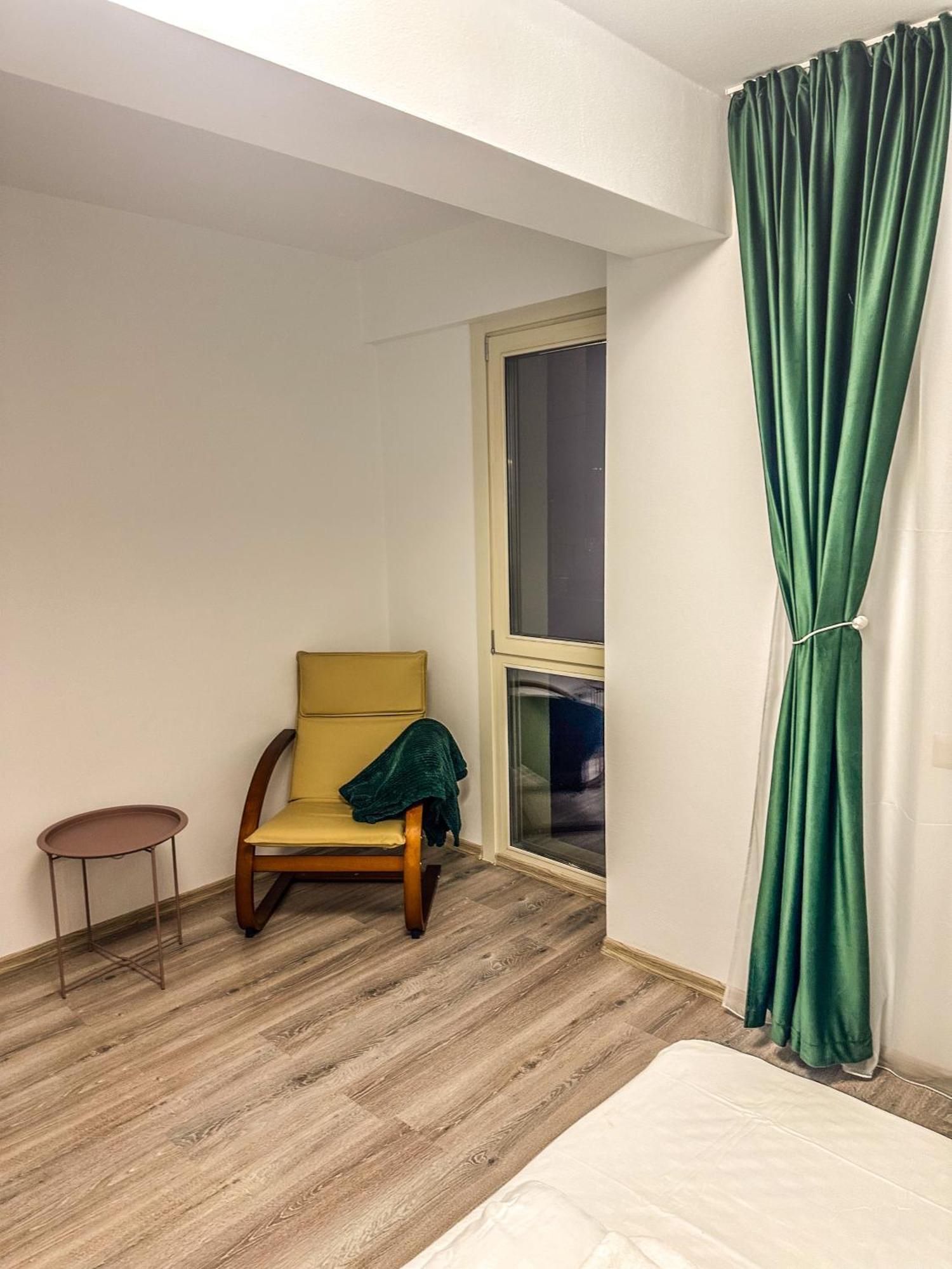 Luxury Bucovina Apartamento Gura Humorului Exterior foto