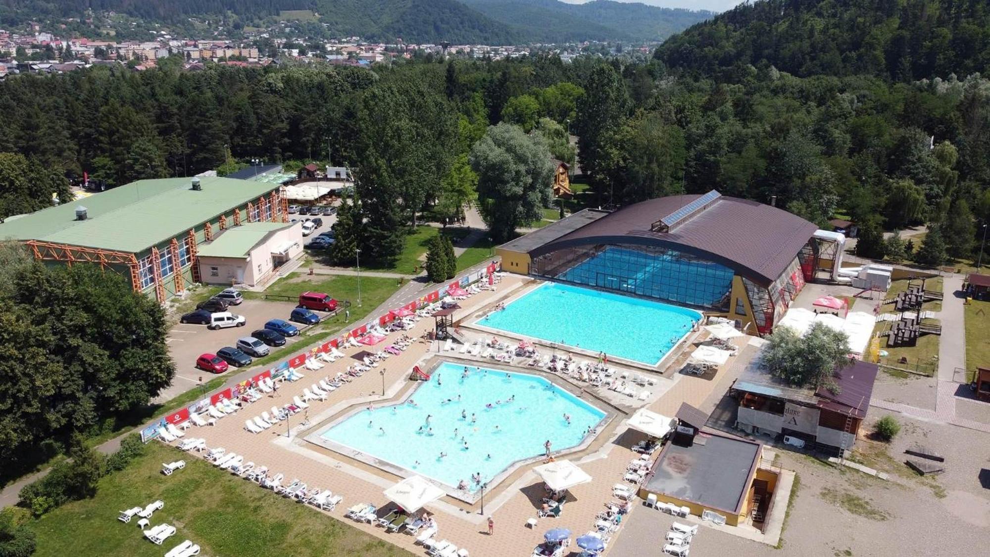 Luxury Bucovina Apartamento Gura Humorului Exterior foto
